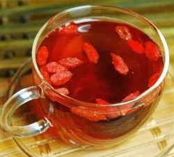 Чай с ягодами годжи Чай с ягодами годжи
